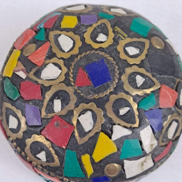 Set of 2  Round Trinket Boxes Multicolor Stone Covered Removable Lids Handmade - Picture 7 of 10